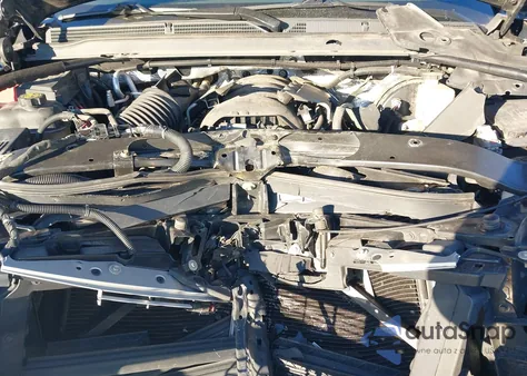 2018 Cadillac Escalade Luxury z USA, uszkodzony, nr VIN 1GYS4BKJ0JR124792